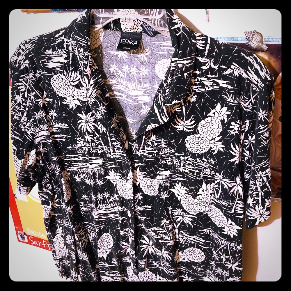 Erika Hawaiian Print Crop Top